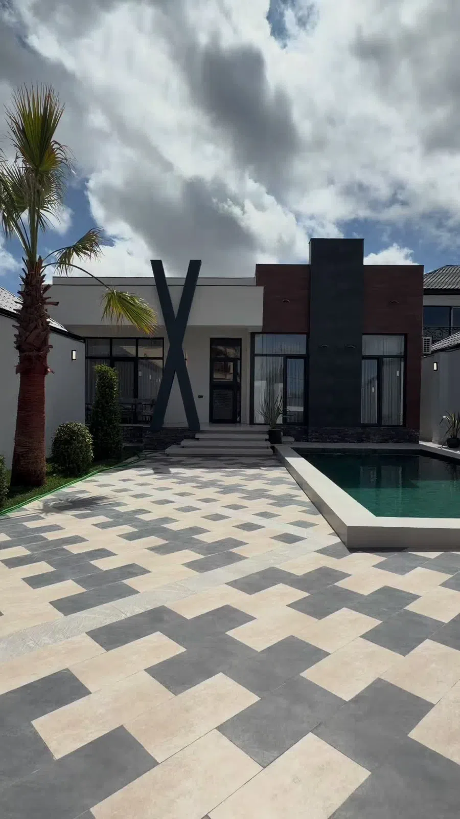 5 otaqlı bağ evi 200 m² satılır - Tenderyard