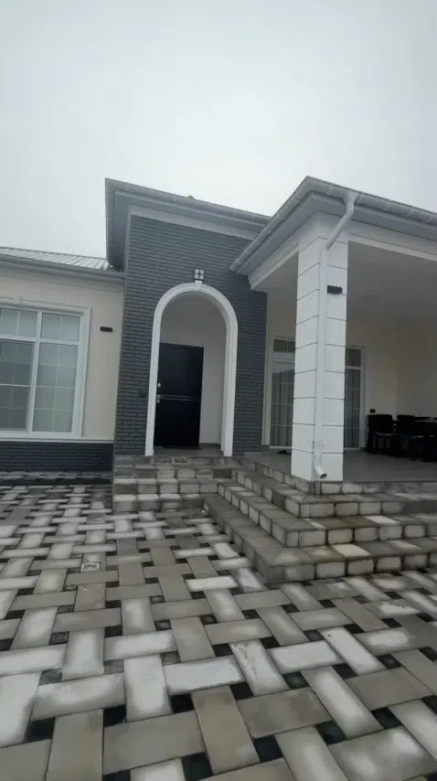 4 otaqlı həyət evi 150 m² günlük kirayə verilir - Tenderyard